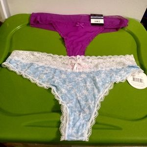 💜Splendid Thong Panty and No Boundaries 💜